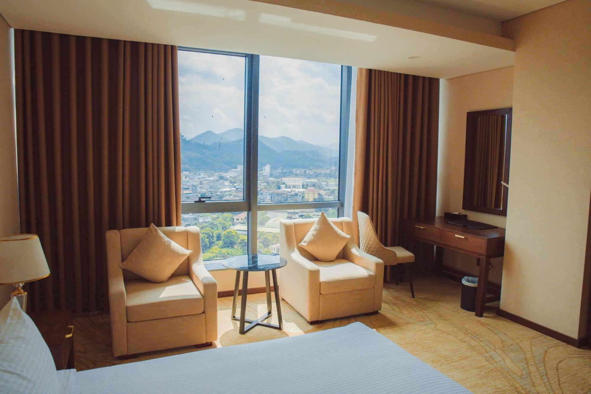 Muong Thanh Luxury Каобанг Экстерьер фото